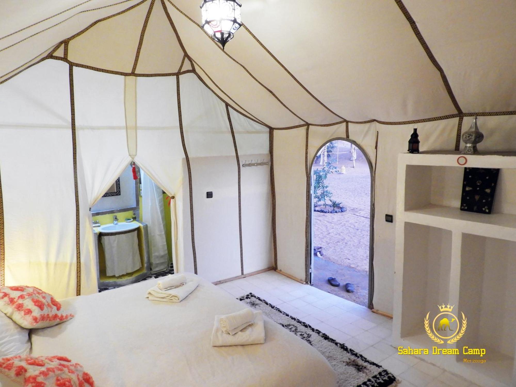 Готель Luxury Sahara Dream Camp Мерзуга Екстер'єр фото