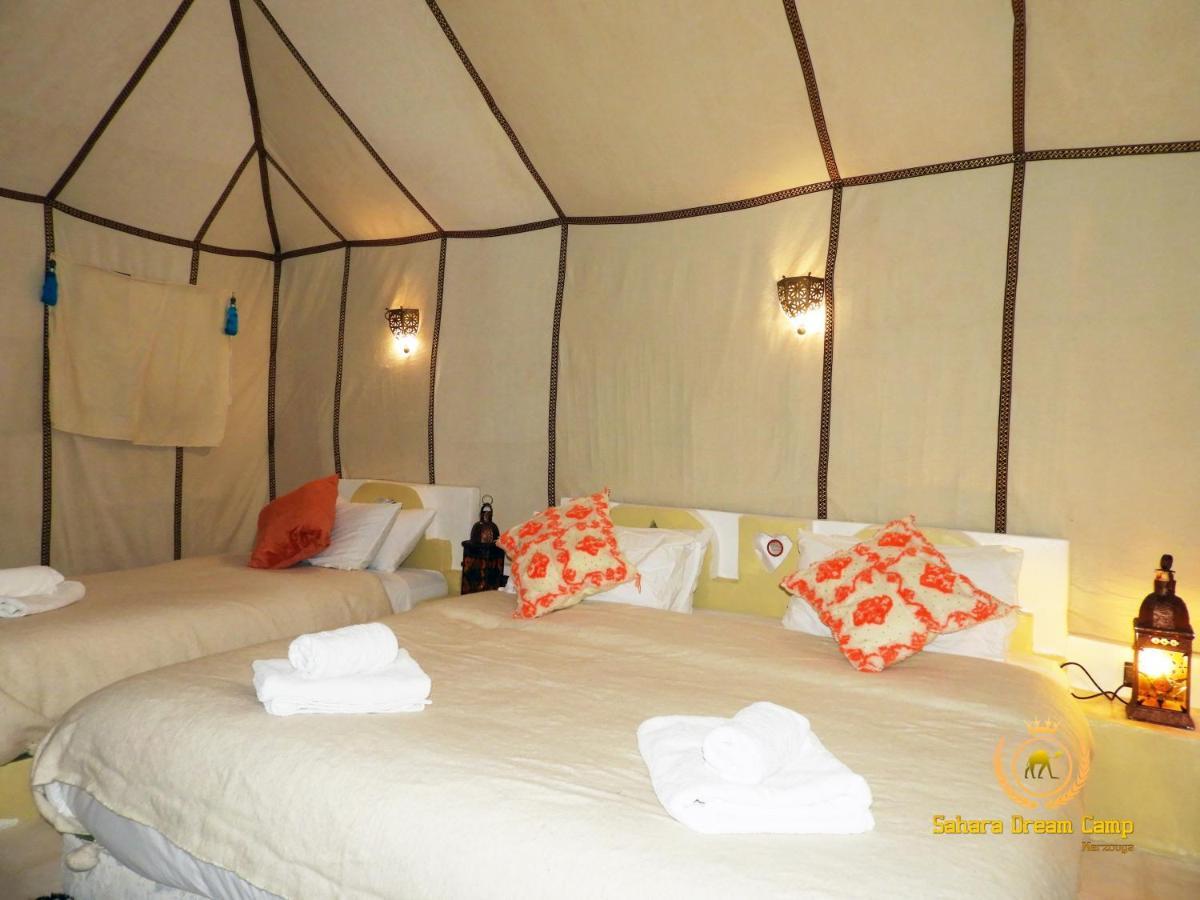 Готель Luxury Sahara Dream Camp Мерзуга Екстер'єр фото