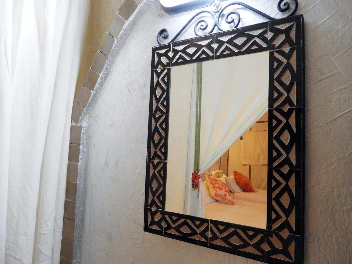 Готель Luxury Sahara Dream Camp Мерзуга Екстер'єр фото