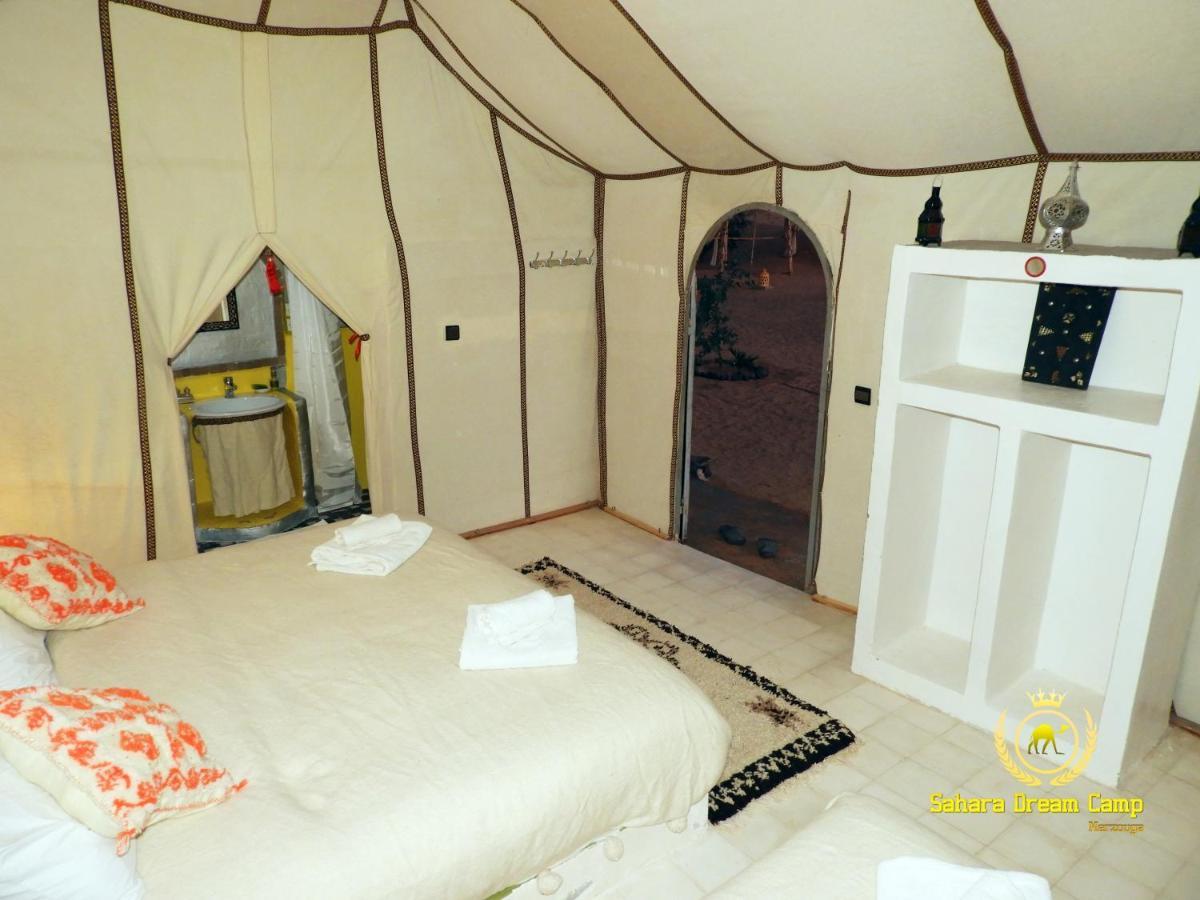 Готель Luxury Sahara Dream Camp Мерзуга Екстер'єр фото