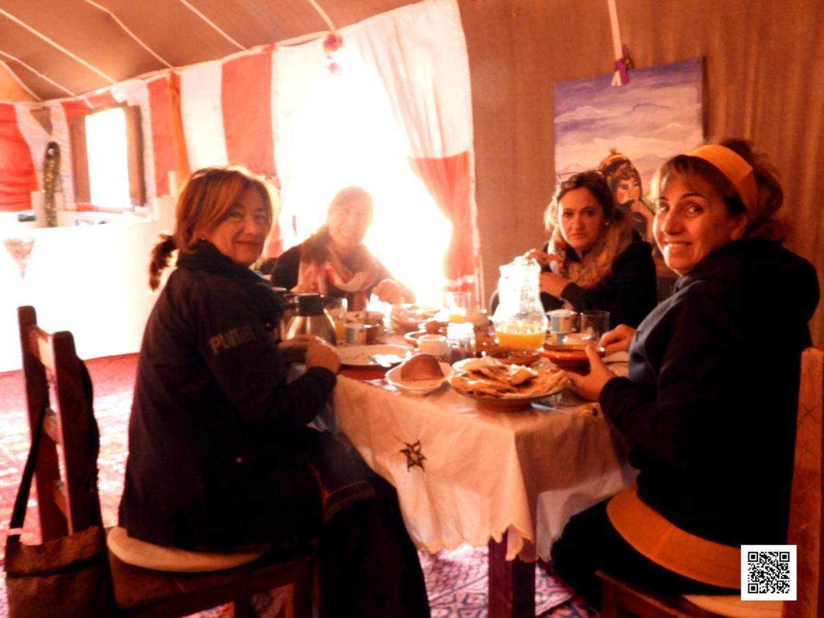 Готель Luxury Sahara Dream Camp Мерзуга Екстер'єр фото