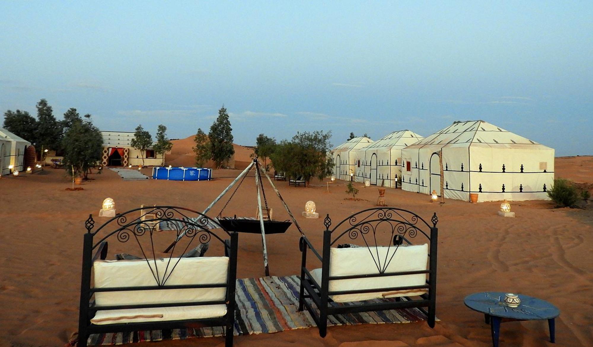 Готель Luxury Sahara Dream Camp Мерзуга Екстер'єр фото