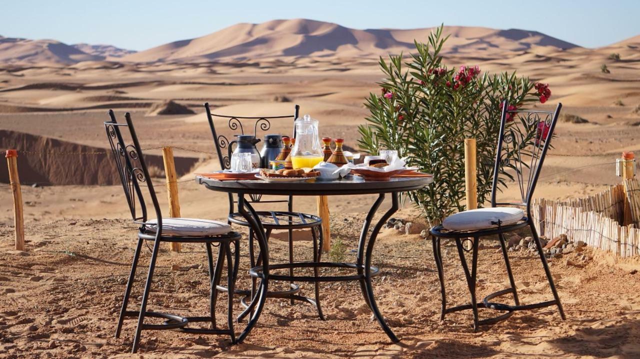 Готель Luxury Sahara Dream Camp Мерзуга Екстер'єр фото