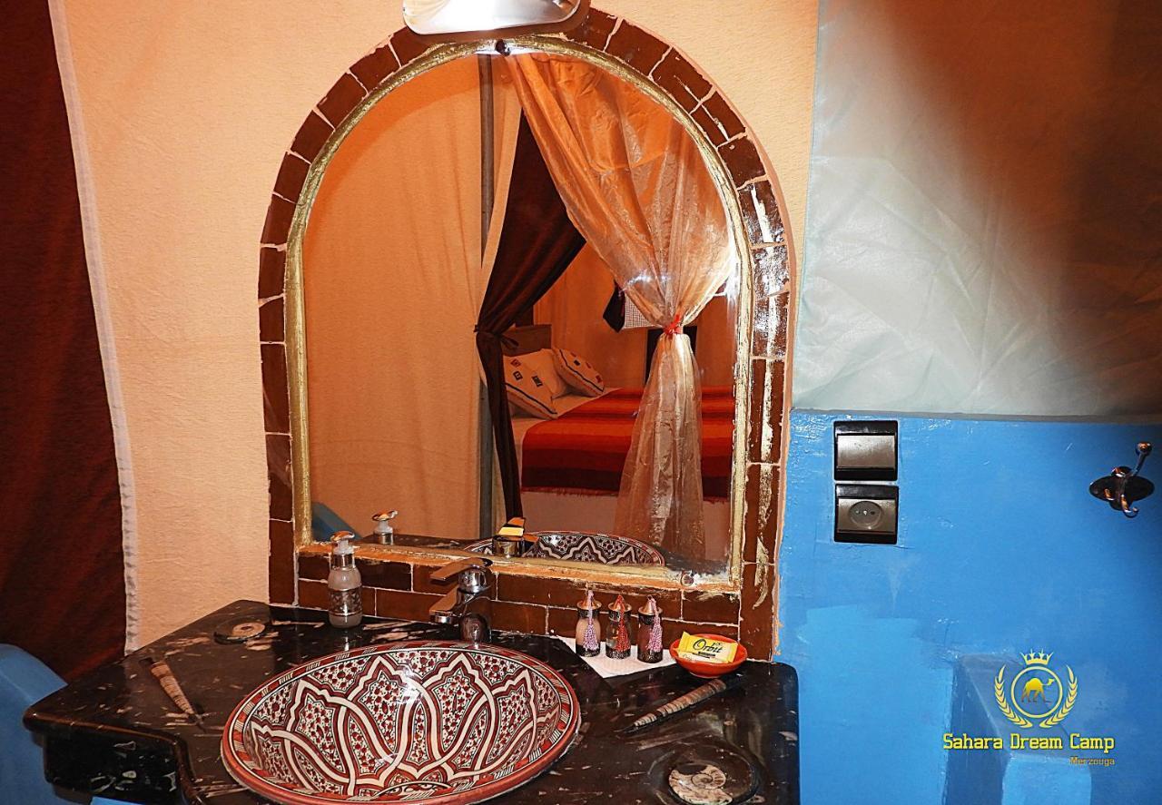 Готель Luxury Sahara Dream Camp Мерзуга Екстер'єр фото