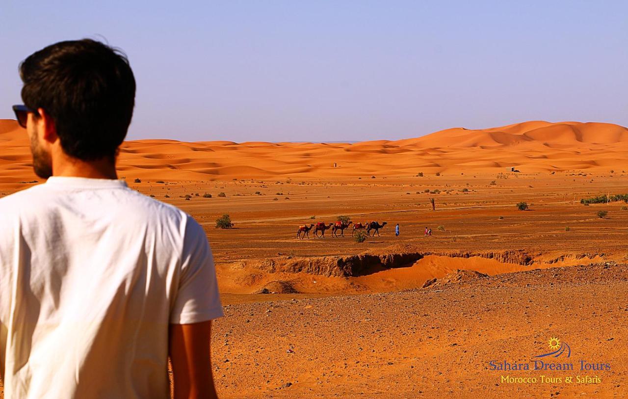 Готель Luxury Sahara Dream Camp Мерзуга Екстер'єр фото